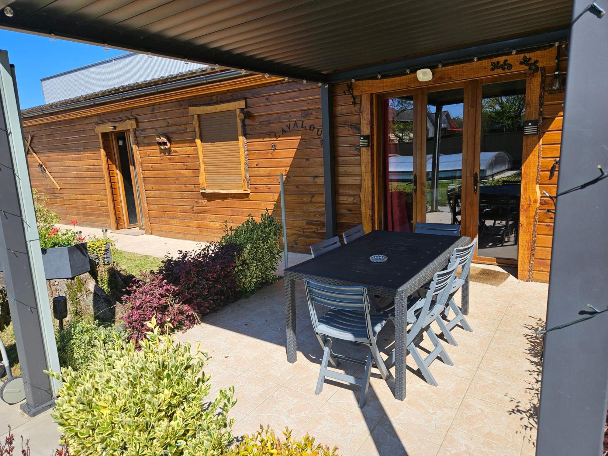 Chez Lavalou Gite 4* Chaleureux En Bois Lannemezan Eksteriør bilde